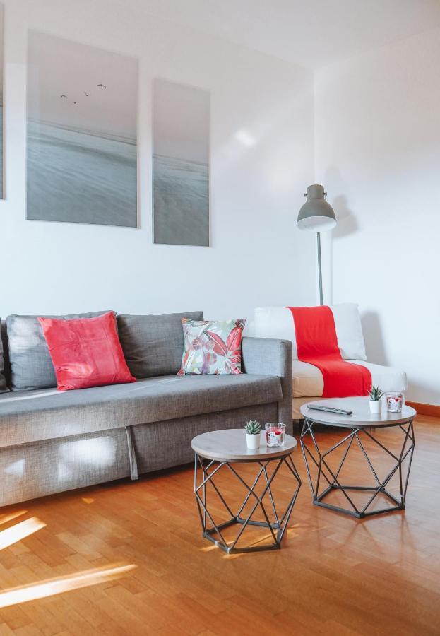 10 Min From The Airport-wifi-free Parking Apartment Samarate
