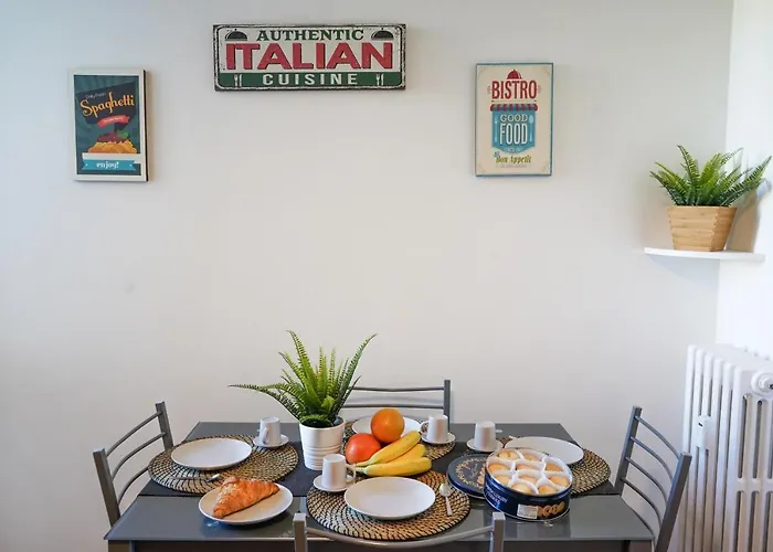 10 Min From The Airport-Wifi-Free Parking